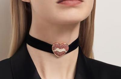 个性爱心choker