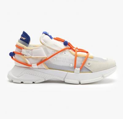 Runway限量小白鞋