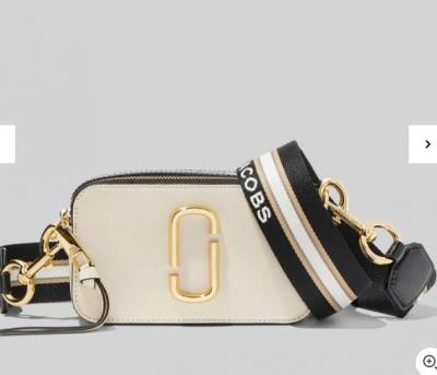 Marc Jacobs奶油相机包