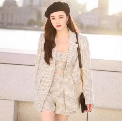 小香风西装外套