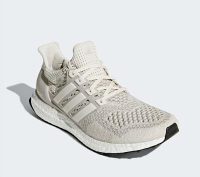灰白UltraBoost