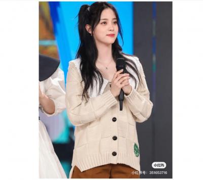 娜比同款条纹笑脸针织