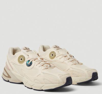 Adidas-astir-运动鞋（米）