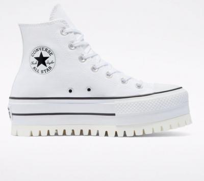 白色厚底Trek Chuck Taylor All Star