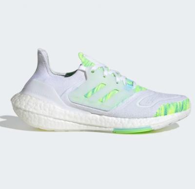 白绿色Ultraboost 22