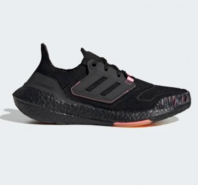 黑红Ultraboost 22