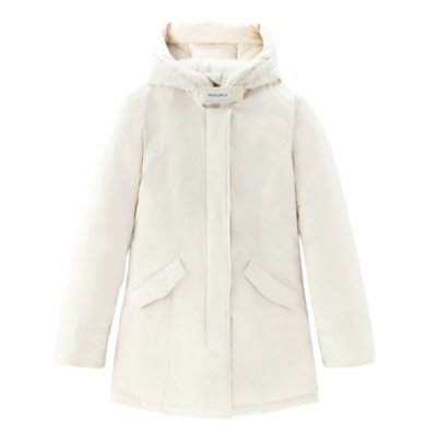 白色ARCTIC派克羽绒服