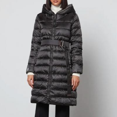 Max Mara Cube羽绒服