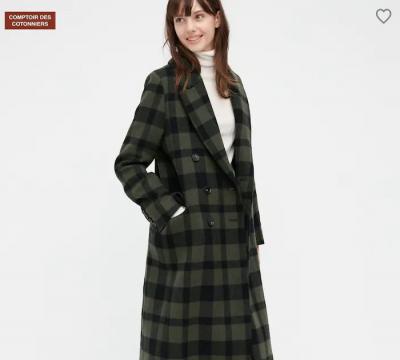 绿色格纹呢大衣
