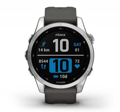 银色Garmin Fenix 7s