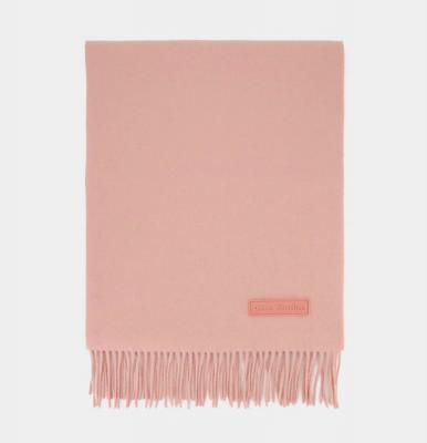Acne Studios经典色围巾