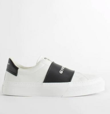 Givenchy 小白鞋