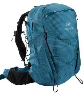 30L登山包