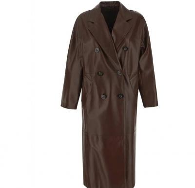Max Mara Ussuri 羊皮大衣