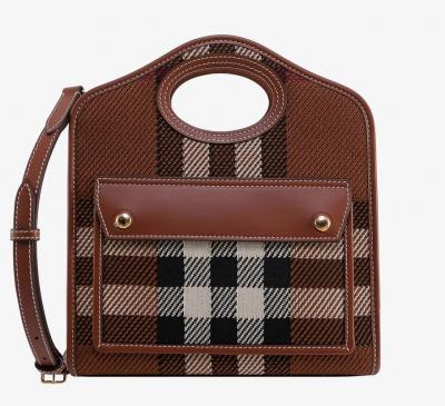 BURBERRY新款斜挎包