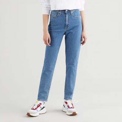 高腰MOM JEANS