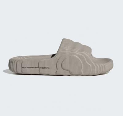 CLAQUETTE ADILETTE 22
