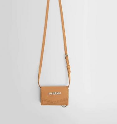 Jacquemus 斜挎钱包