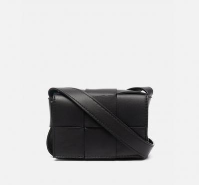 Bottega Veneta Candy Cassette Mini黑色