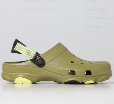 CROCS 绿色凉鞋