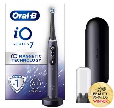 Oral B iO7电动牙刷