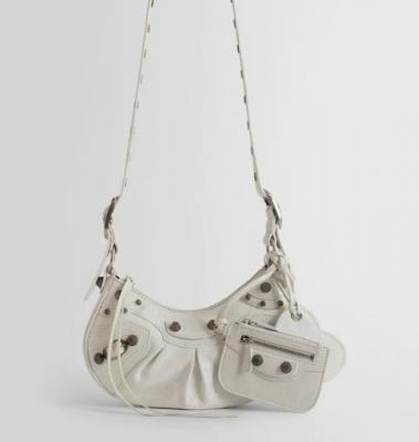 Balenciaga机车包