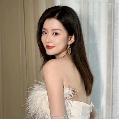 Doina 珍珠耳饰