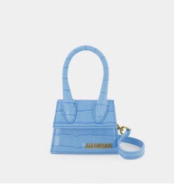 JACQUEMUS Chiquito