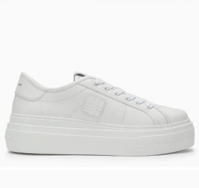 Givenchy 小白鞋