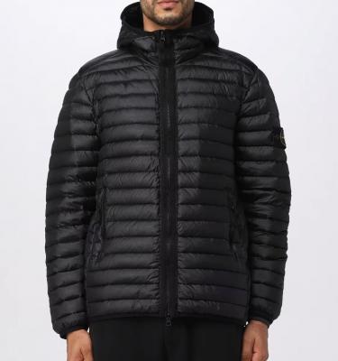 STONE ISLAND羽绒服