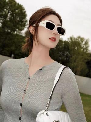 Gucci白色双G方框墨镜