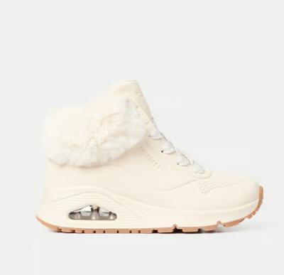 Skechers毛毛运动鞋