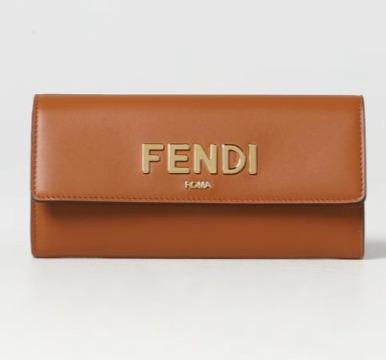 Fendi 皮革链条包