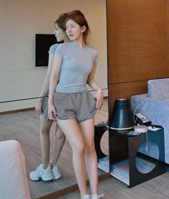 赵露思同款 灰色 Cotton Jersey Super Cropped T 恤