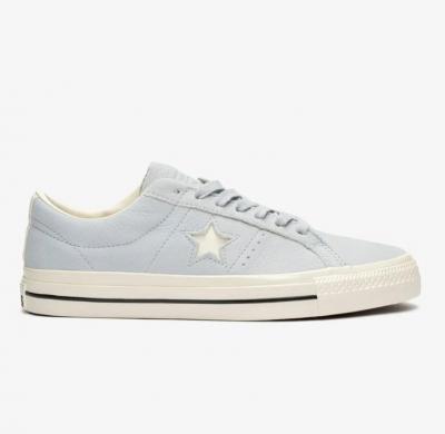 Converse One Star