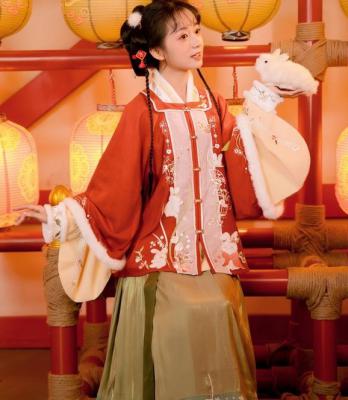 方领袄汉服套装