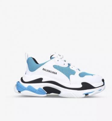 BALENCIAGA  Triple S 运动鞋