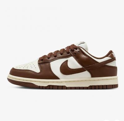 Dunk Low 棕白色