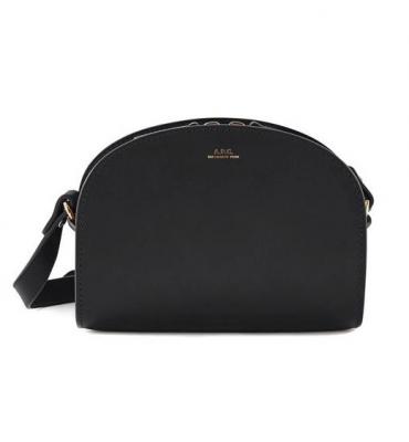 A.P.C.半月包