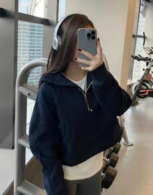 Scuba Oversized 海军蓝金标卫衣