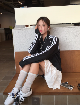 adidas 跆拳道鞋