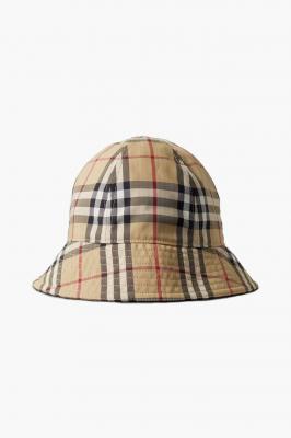 BURBERRY 渔夫帽