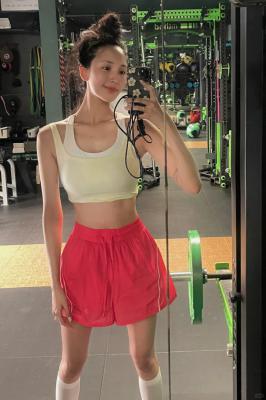 运动短裤