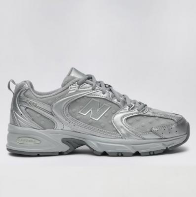 Sneakers 530 运动鞋