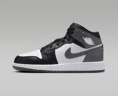 AJ1 Mid 黑灰