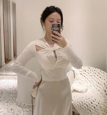 超细羊绒交叉领毛衣