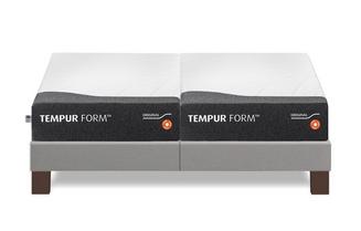 TEMPUR FORM™ Duo 160 x 200 cm 套装床垫，15 cm 自然编织底座