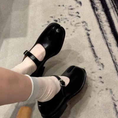 Maison Margiela Tabi 玛丽珍乐福鞋