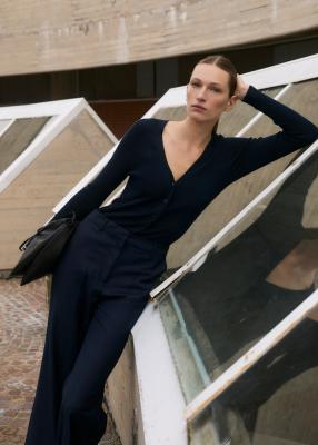 双色材质连体衣