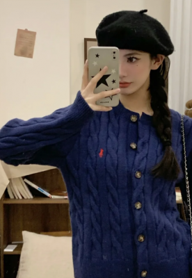 羊毛羊绒麻花针织开衫